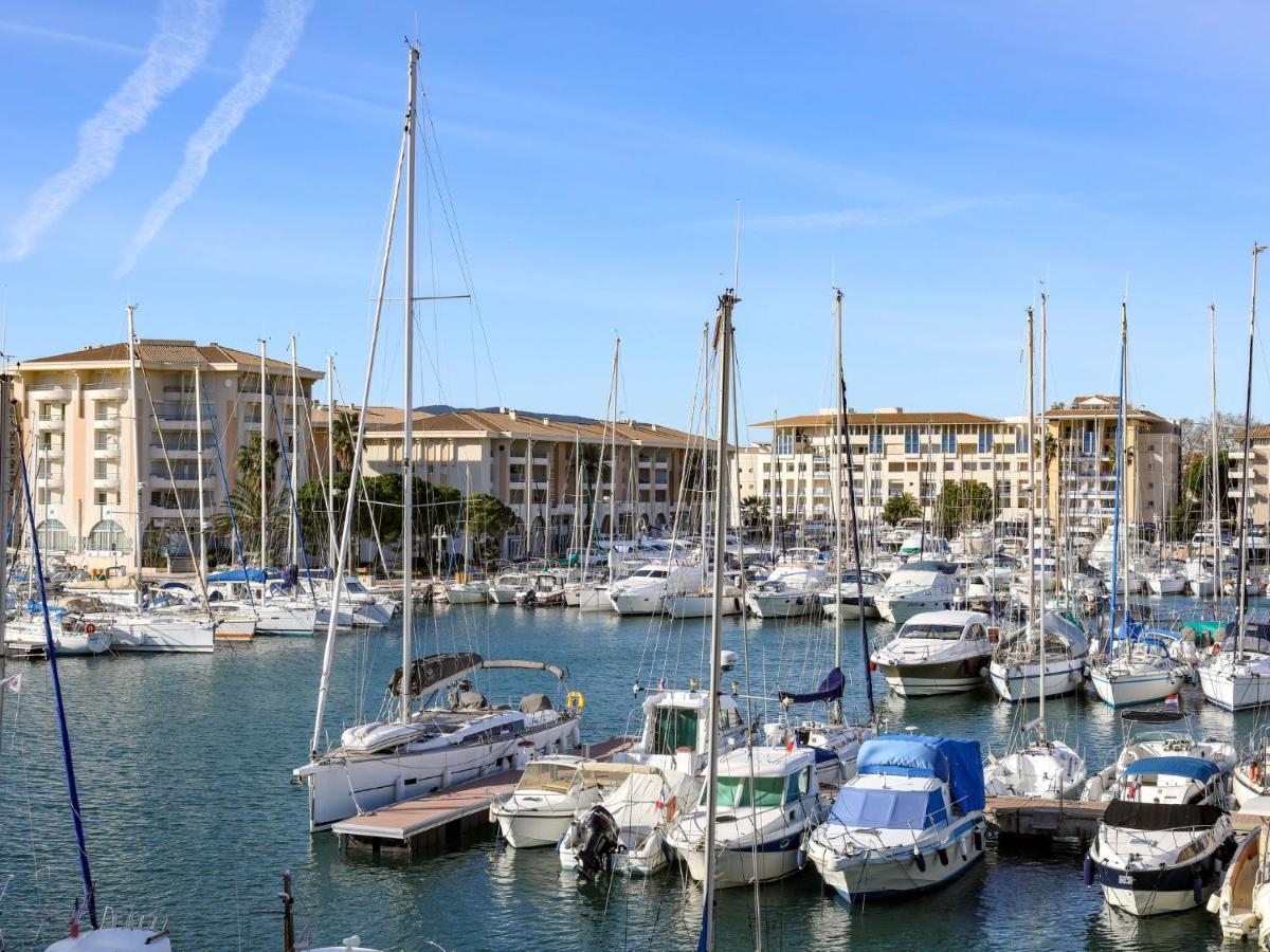 Apartment Residence Les Cariatides By Interhome Fréjus Екстериор снимка