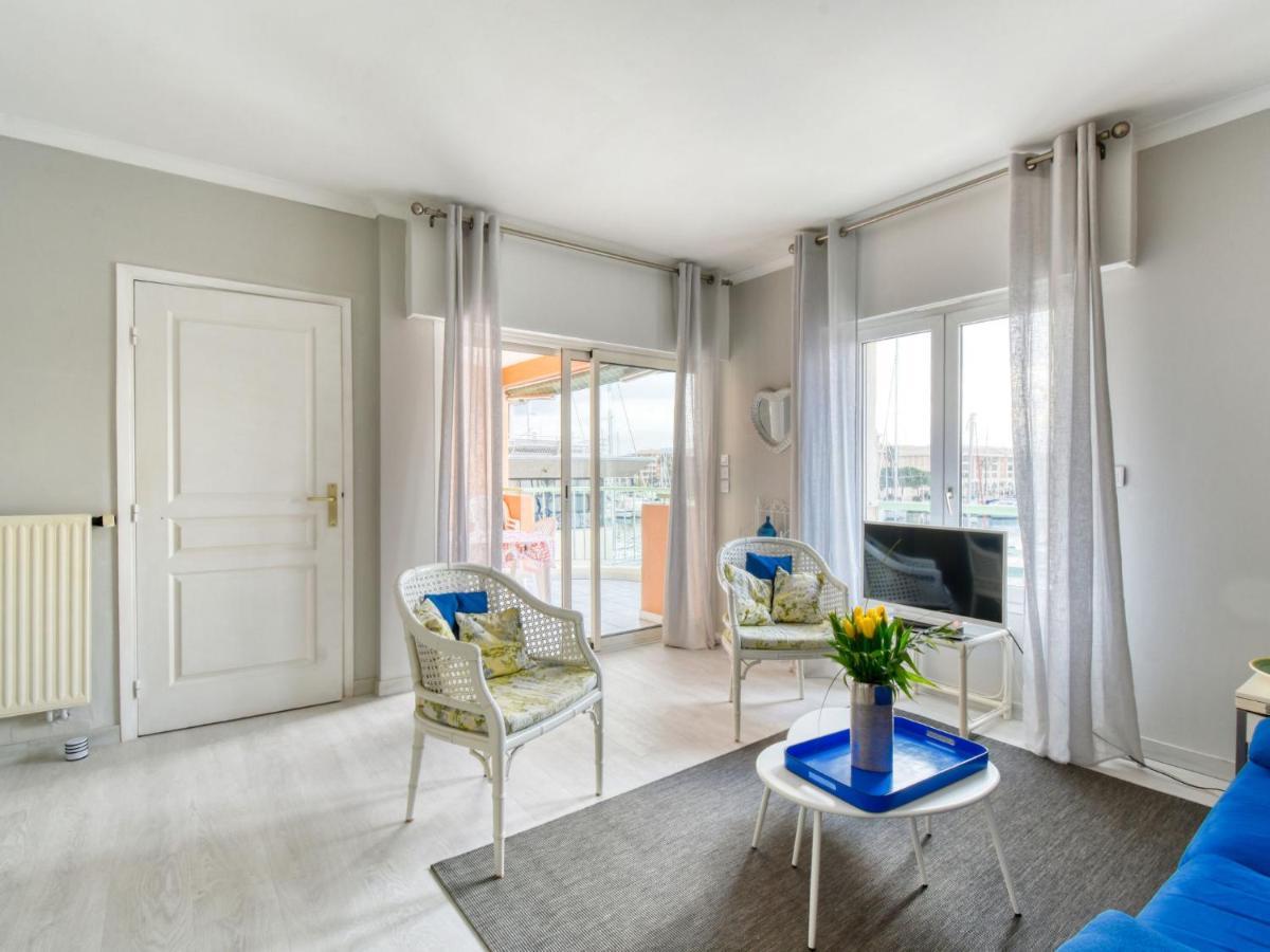 Apartment Residence Les Cariatides By Interhome Fréjus Екстериор снимка